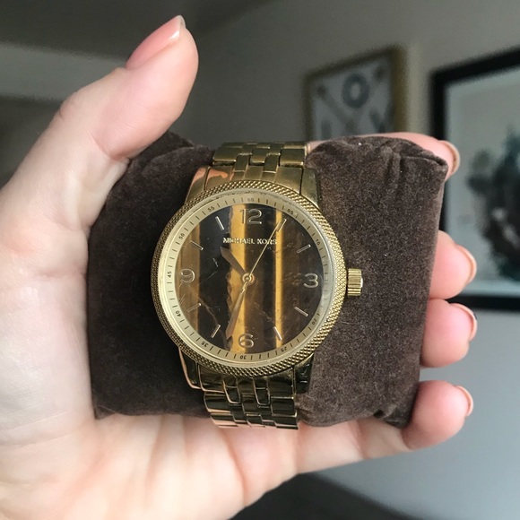 MICHAEL Michael Kors Accessories - Rare Cat Eye and Gold Classic Michael Kors Watch MICHAEL Michael Kors Accessories - Rare Cat Eye and Gold Classic Michael Kors Watch